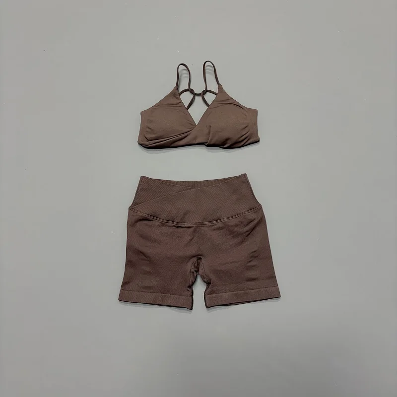 2ピースワークアウトセット レディース サープリスVネック  - Yoga Fitness Stretching Strap のレビューと価格